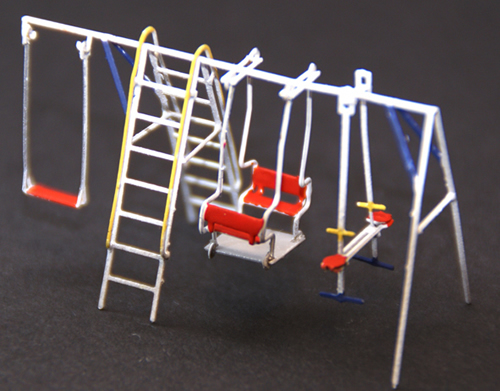 Ferro Train M-305-FM - Swings for childrens playground, ready made model